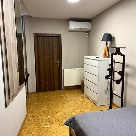 Tbilisi Trinity Apartment Екстер'єр фото
